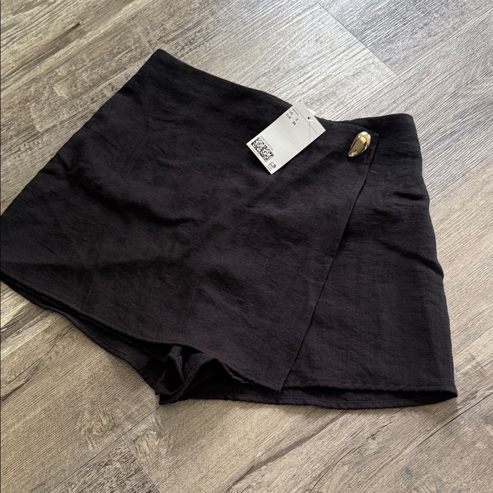 Black Women's Skort